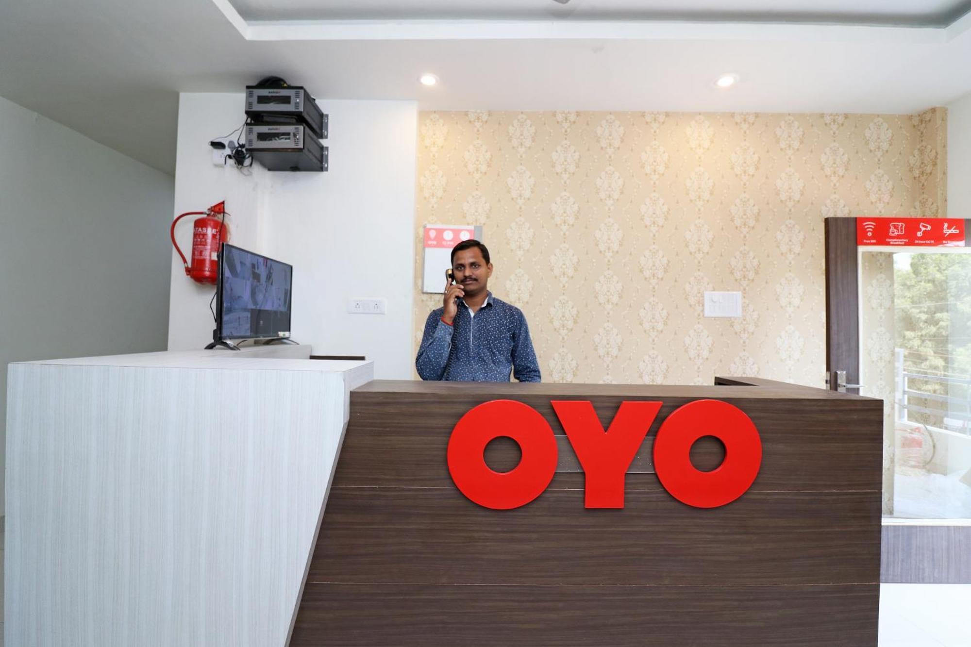 Oyo Paradise Inn Allāhābād Junction Kültér fotó