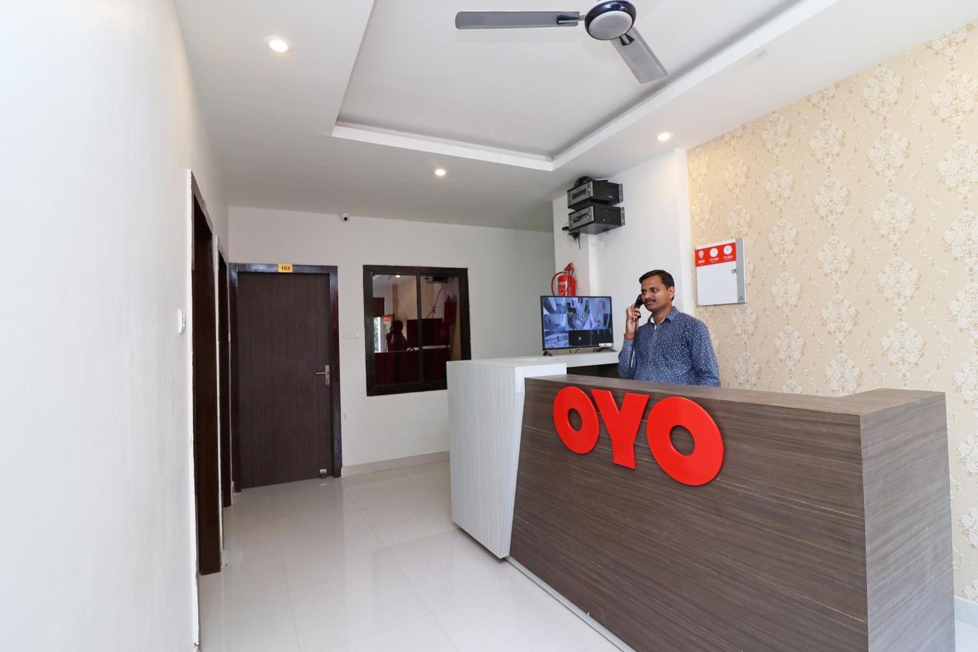 Oyo Paradise Inn Allāhābād Junction Kültér fotó
